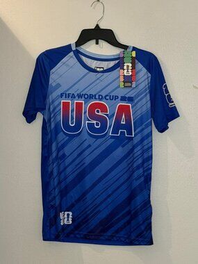 🇺🇸⚽️ NWT FIFA WORLD CUP 2026™ USA SOCCER TOP